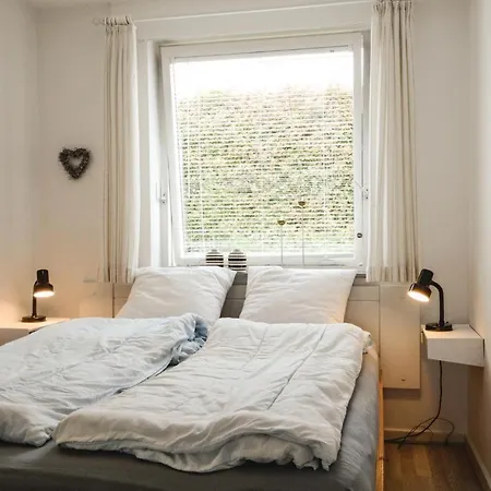 Three-bedroom Holiday In Aabenraa