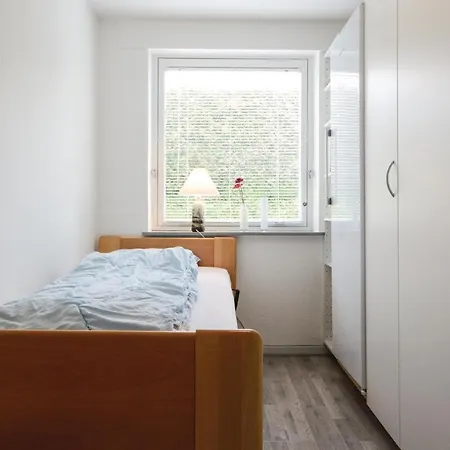 Ferienhaus Three-bedroom Holiday In